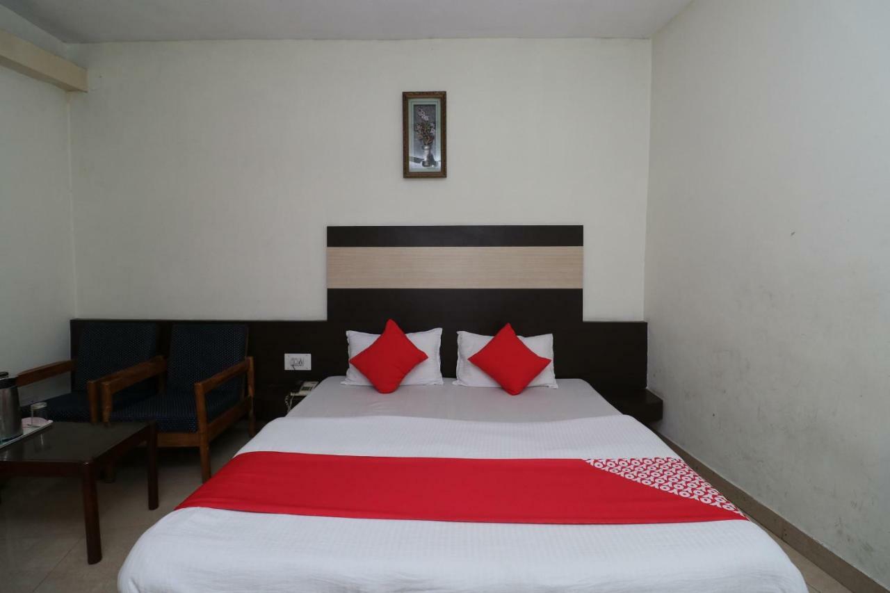 Oyo 38036 Hotel Basera Katra  Exteriér fotografie